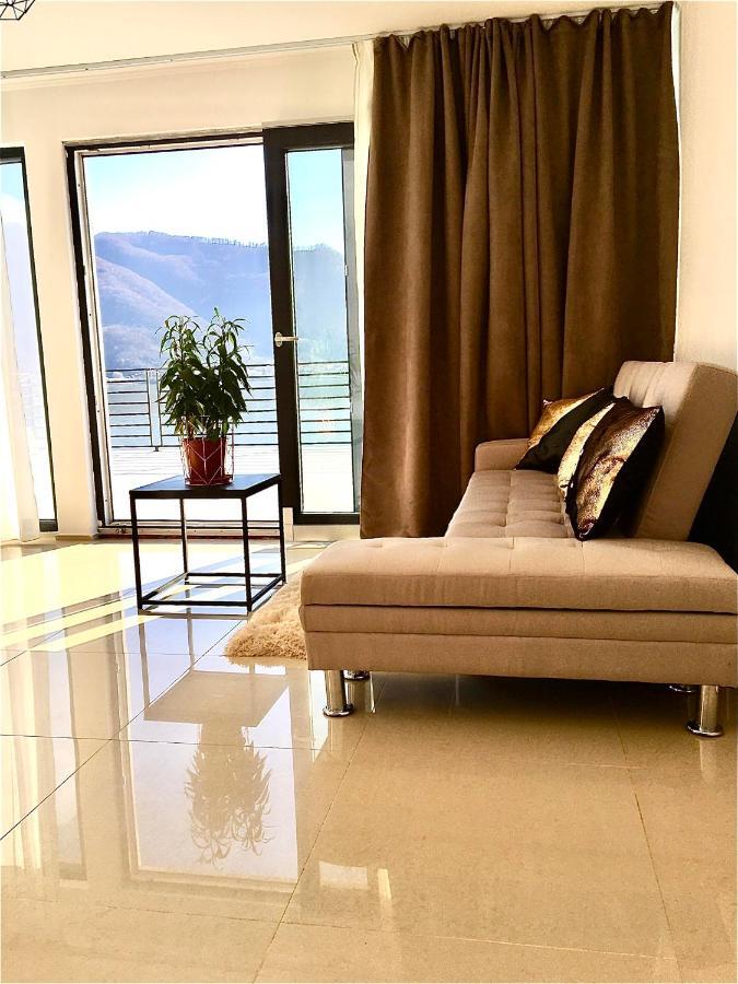 Orşova Noah River House מראה חיצוני תמונה